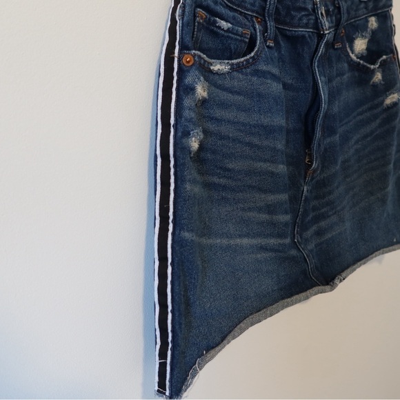 Abercrombie & Fitch Natural Rise Denim A-Line Skirt size 28 / 6 - Picture 6 of 7